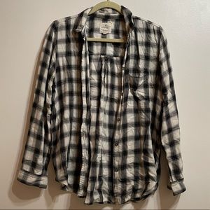 American Eagle Black and White Boyfriend Fit Flannel